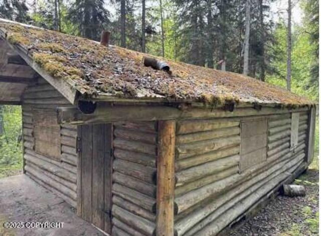 Mi 44.5 McCarthy Road, Chitina, AK 99588