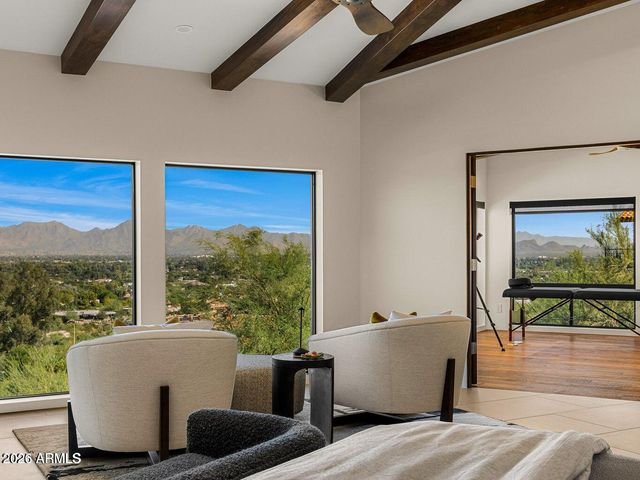 6331 E Hummingbird Lane, Paradise Valley, AZ 85253