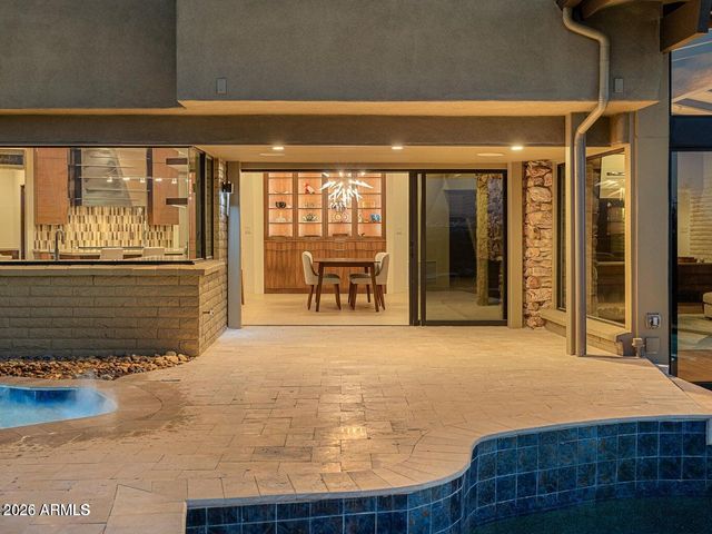6331 E Hummingbird Lane, Paradise Valley, AZ 85253