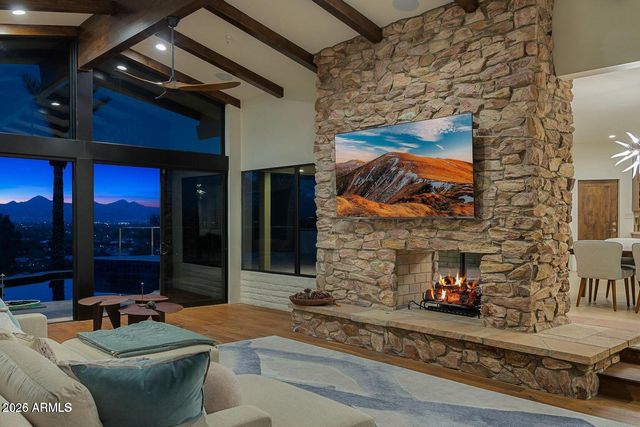 6331 E Hummingbird Lane, Paradise Valley, AZ 85253