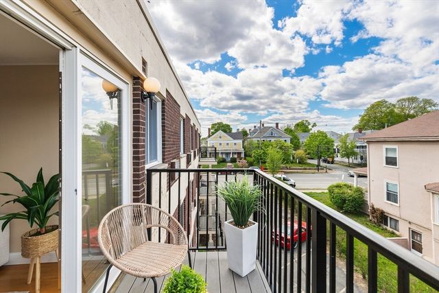 245 Lafayette St 3G, Salem, MA 01970