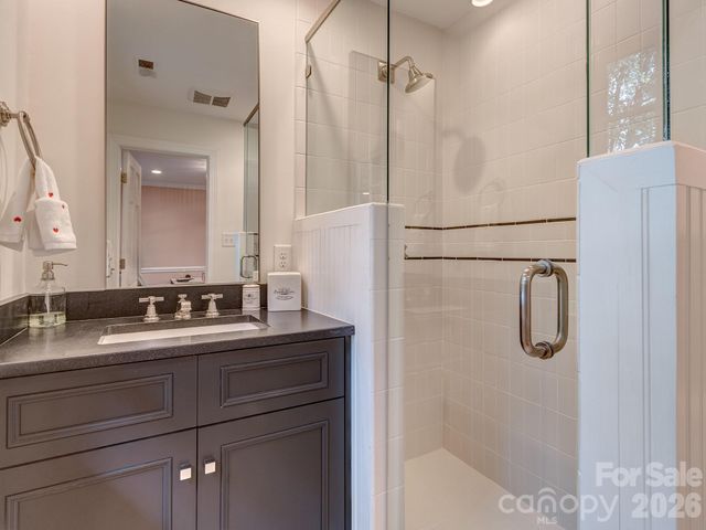 5307 Mirabell Road, Charlotte, NC 28226
