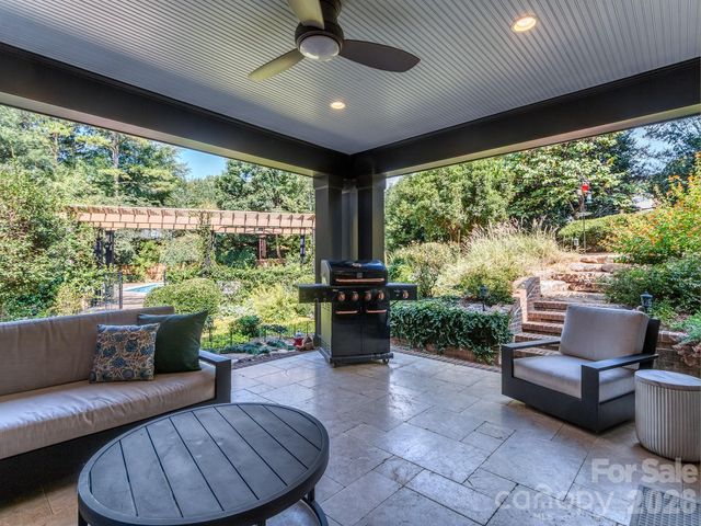 5307 Mirabell Road, Charlotte, NC 28226