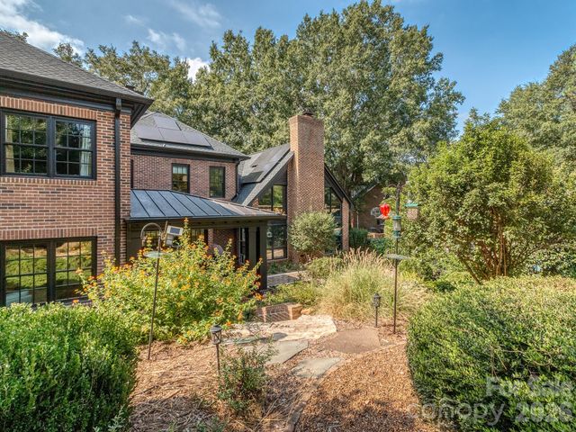 5307 Mirabell Road, Charlotte, NC 28226