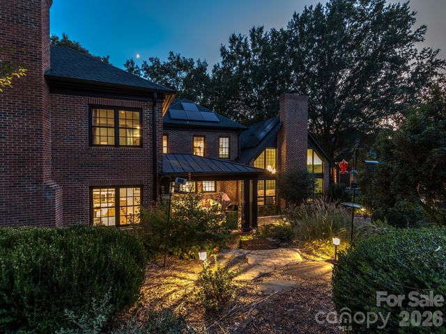 5307 Mirabell Road, Charlotte, NC 28226