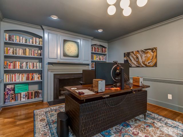5307 Mirabell Road, Charlotte, NC 28226