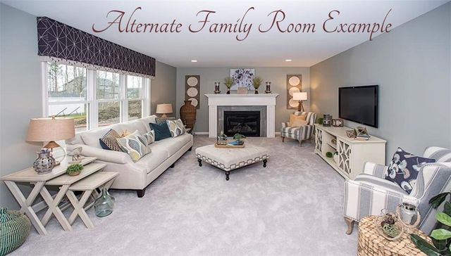 39 Chancellor Lane, West Seneca, NY 14224