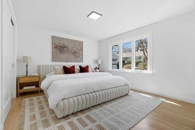 171 Shaw Rd, Brookline, MA 02467