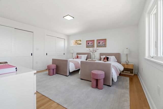 171 Shaw Rd, Brookline, MA 02467