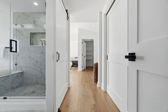 171 Shaw Rd, Brookline, MA 02467