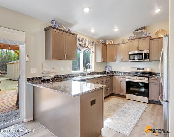8760 W Dreamy Drive, Wasilla, AK 99623
