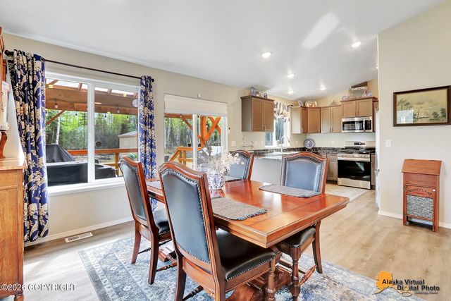 8760 W Dreamy Drive, Wasilla, AK 99623
