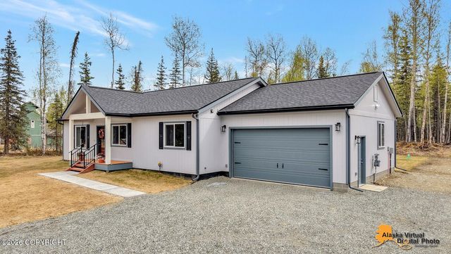 8760 W Dreamy Drive, Wasilla, AK 99623