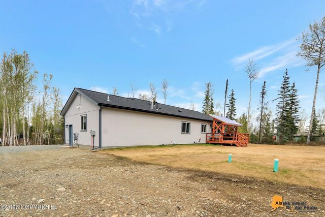 8760 W Dreamy Drive, Wasilla, AK 99623