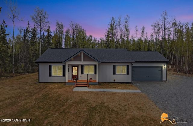 8760 W Dreamy Drive, Wasilla, AK 99623