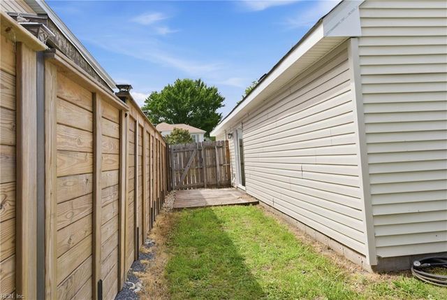4115 Eastham RD, Virginia Beach, VA 23453