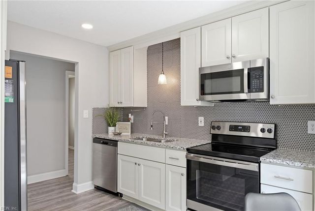4115 Eastham RD, Virginia Beach, VA 23453