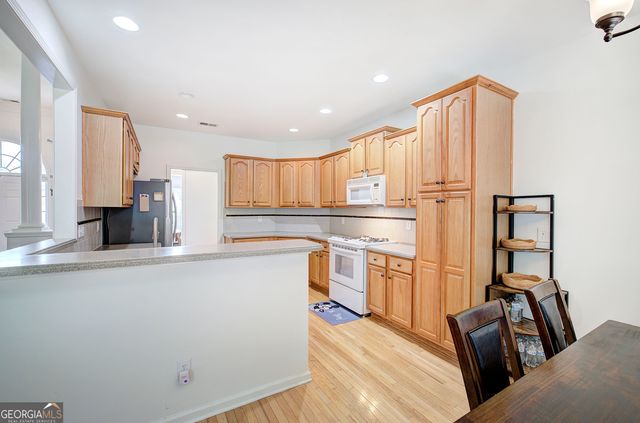 105 Arbor View Court, Woodstock, GA 30188