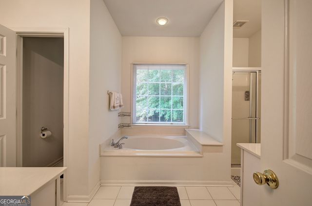 105 Arbor View Court, Woodstock, GA 30188