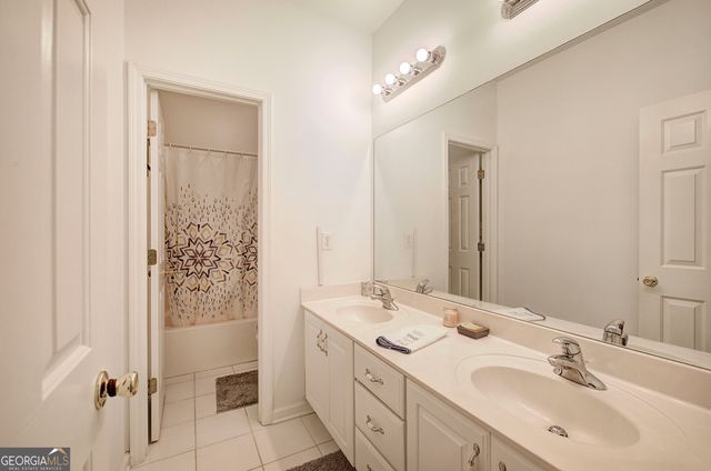 105 Arbor View Court, Woodstock, GA 30188