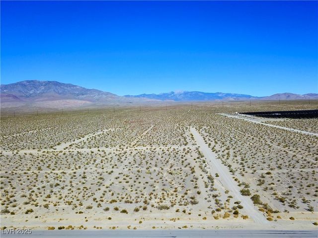 2180 East Simkins Road, Pahrump, NV 89060