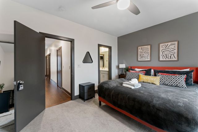 64 Fern Ave Unit 4, Nashville, TN 37207