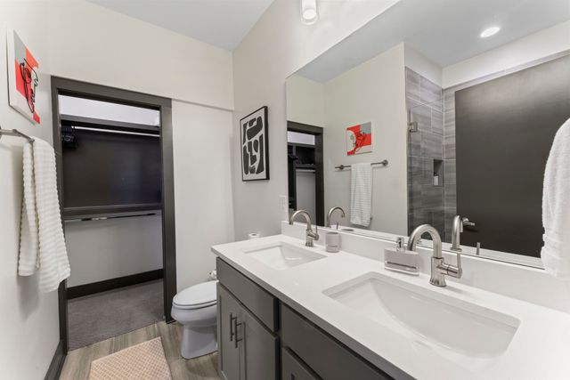 64 Fern Ave Unit 4, Nashville, TN 37207