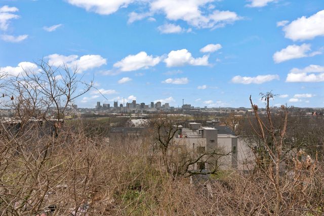 64 Fern Ave Unit 4, Nashville, TN 37207