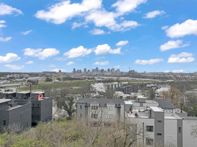 64 Fern Ave Unit 4, Nashville, TN 37207