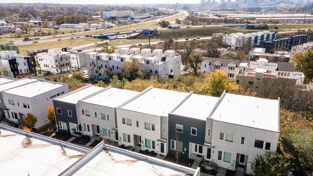 64 Fern Ave Unit 4, Nashville, TN 37207