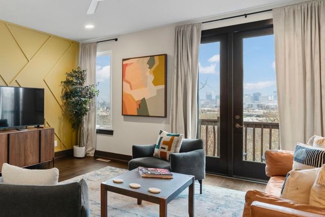 64 Fern Ave Unit 4, Nashville, TN 37207