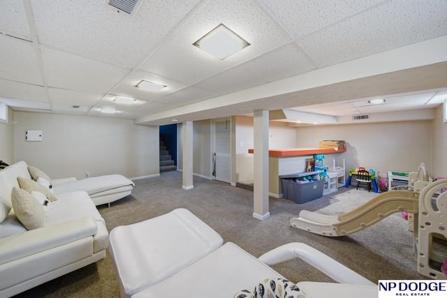 2049 Teakwood Drive, Fremont, NE 68025