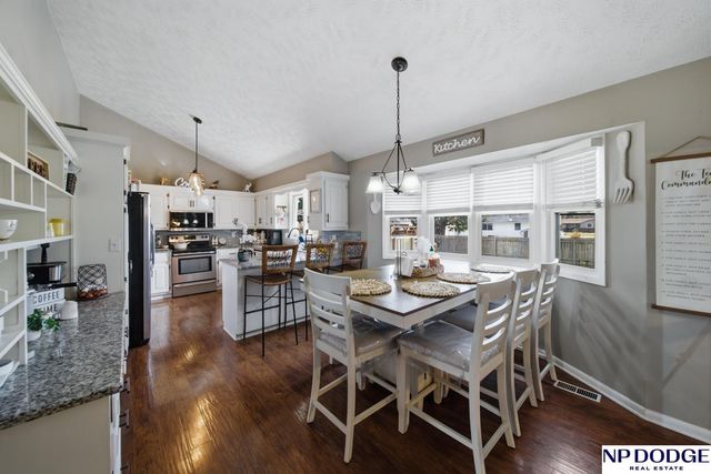 2049 Teakwood Drive, Fremont, NE 68025