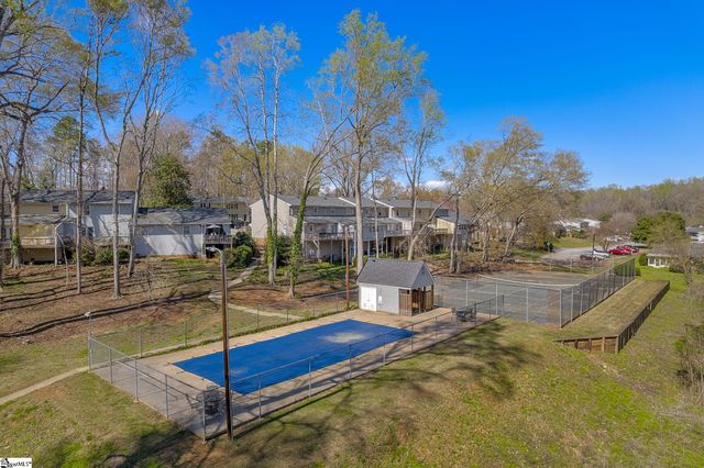 51 Summercreek Drive, Spartanburg, SC 29307