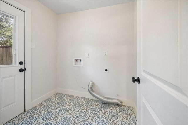 4725 Spellman Road, Houston, TX 77035