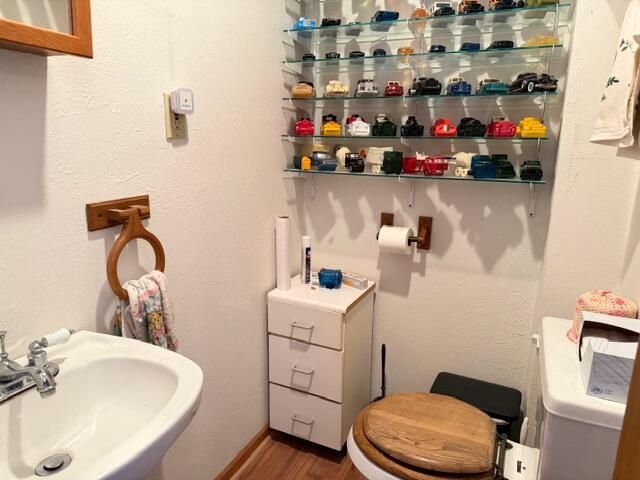 W8690 Lake ROAD, Delavan, WI 53115