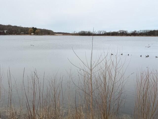 W8690 Lake ROAD, Delavan, WI 53115