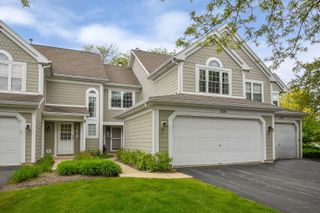 1194 Scott Court, Carol Stream, IL 60188