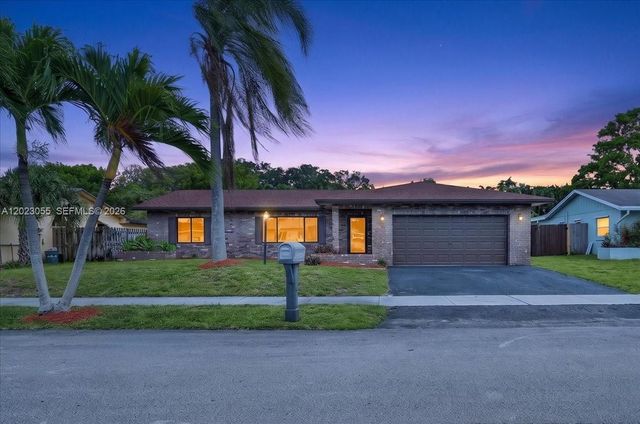 2460 NW 67 ct, Fort Lauderdale, FL 33309