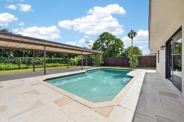 2460 NW 67 ct, Fort Lauderdale, FL 33309