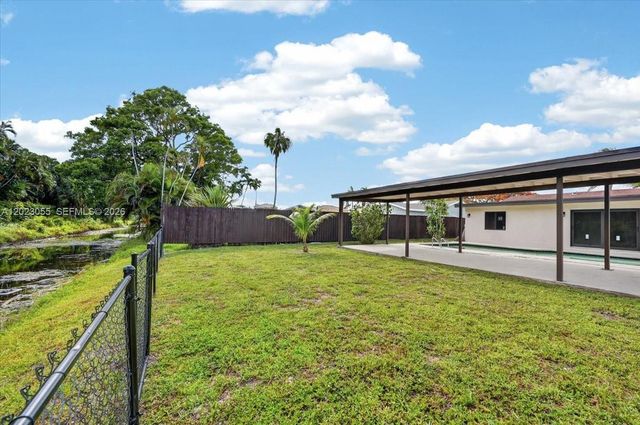 2460 NW 67 ct, Fort Lauderdale, FL 33309
