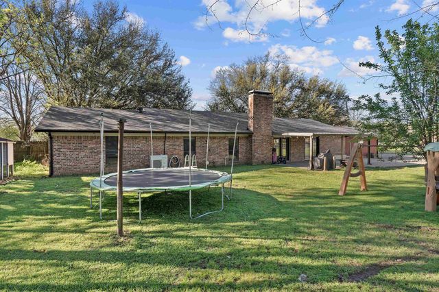 1818 US HWY 79, Carthage, TX 75633