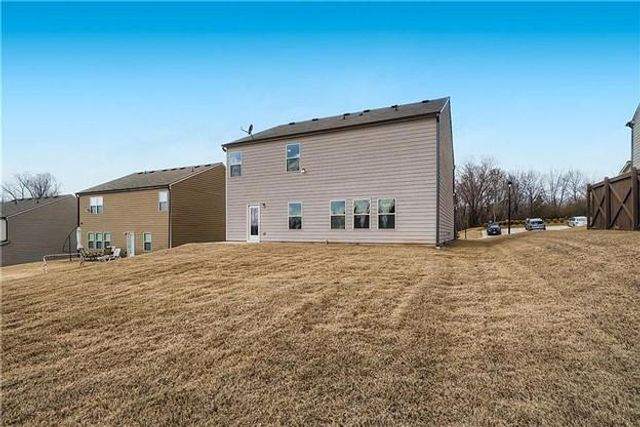 6811 Lancaster Crossing, Flowery Branch, GA 30542