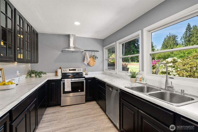 246 Kennicott Road, Chehalis, WA 98532