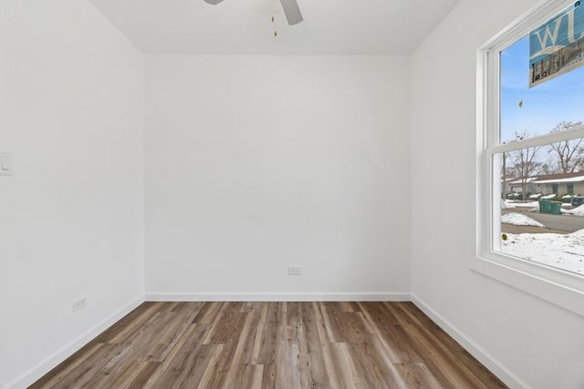 525 Everette Avenue, Romeoville, IL 60446