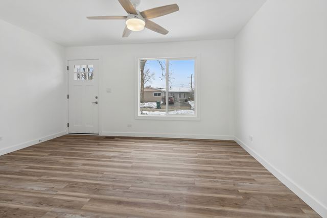 525 Everette Avenue, Romeoville, IL 60446