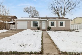 525 Everette Avenue, Romeoville, IL 60446