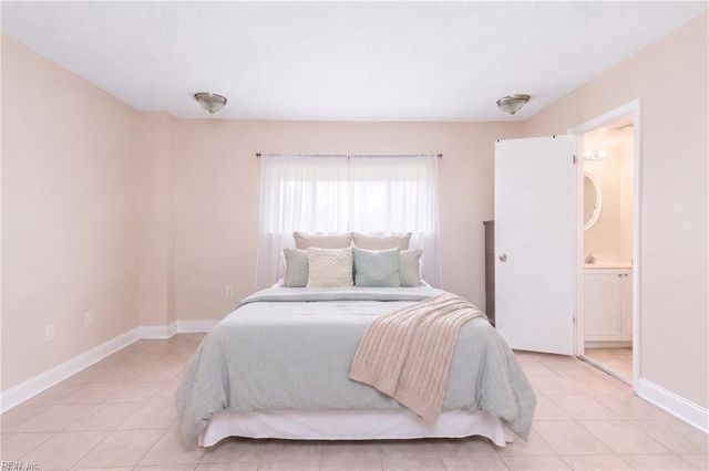 1222 E Ocean View Ave Apt 306, Norfolk, VA 23503