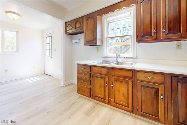 285 Beechwood Boulevard, Wintersville, OH 43953