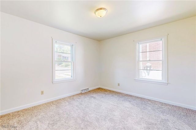 285 Beechwood Boulevard, Wintersville, OH 43953